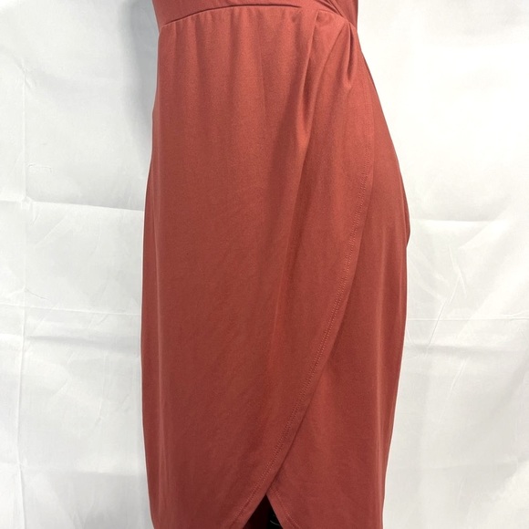 SOFT STRETCHY SEXY 🤤 Alya Summer Dress - Picture 4 of 16